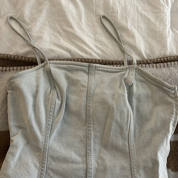 Zara mini Denim Dress - Picture 2 of 3